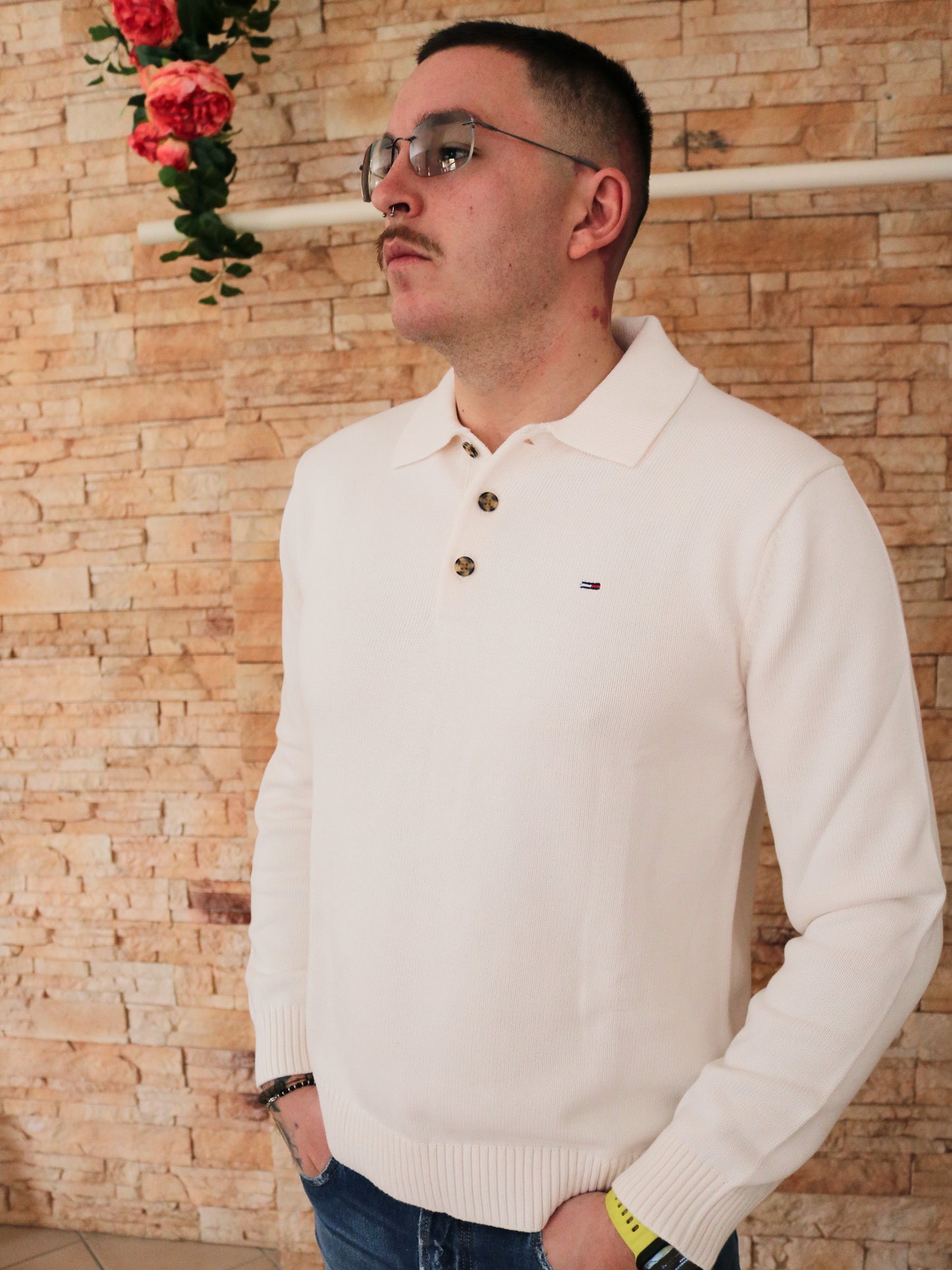 Slim Essential Sweater - Long Sleeved top - cream